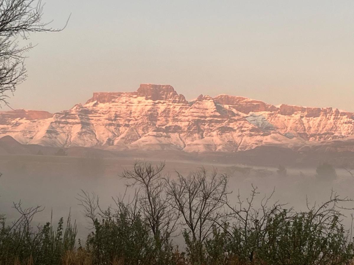 Drakensberg Inkosana Lodge Champagne Valley エクステリア 写真