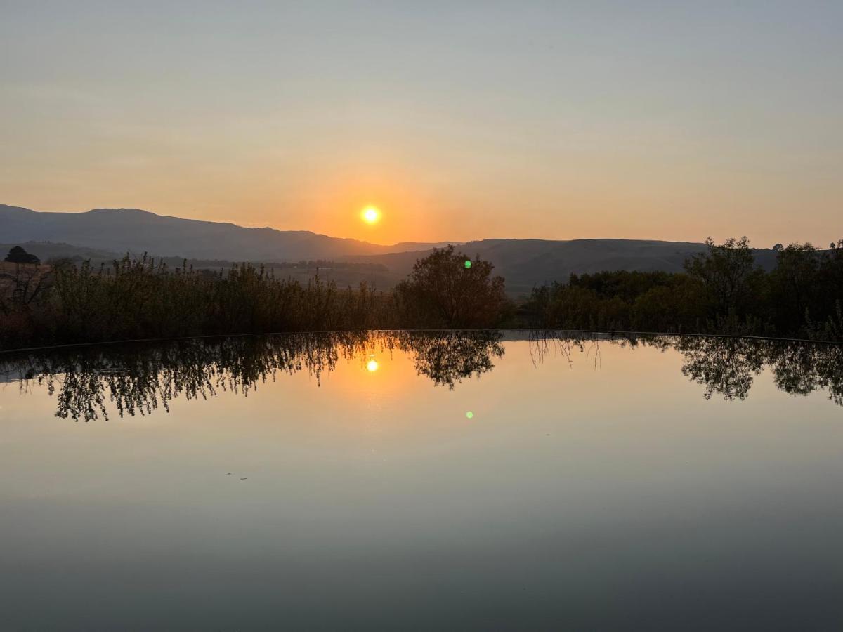 Drakensberg Inkosana Lodge Champagne Valley エクステリア 写真