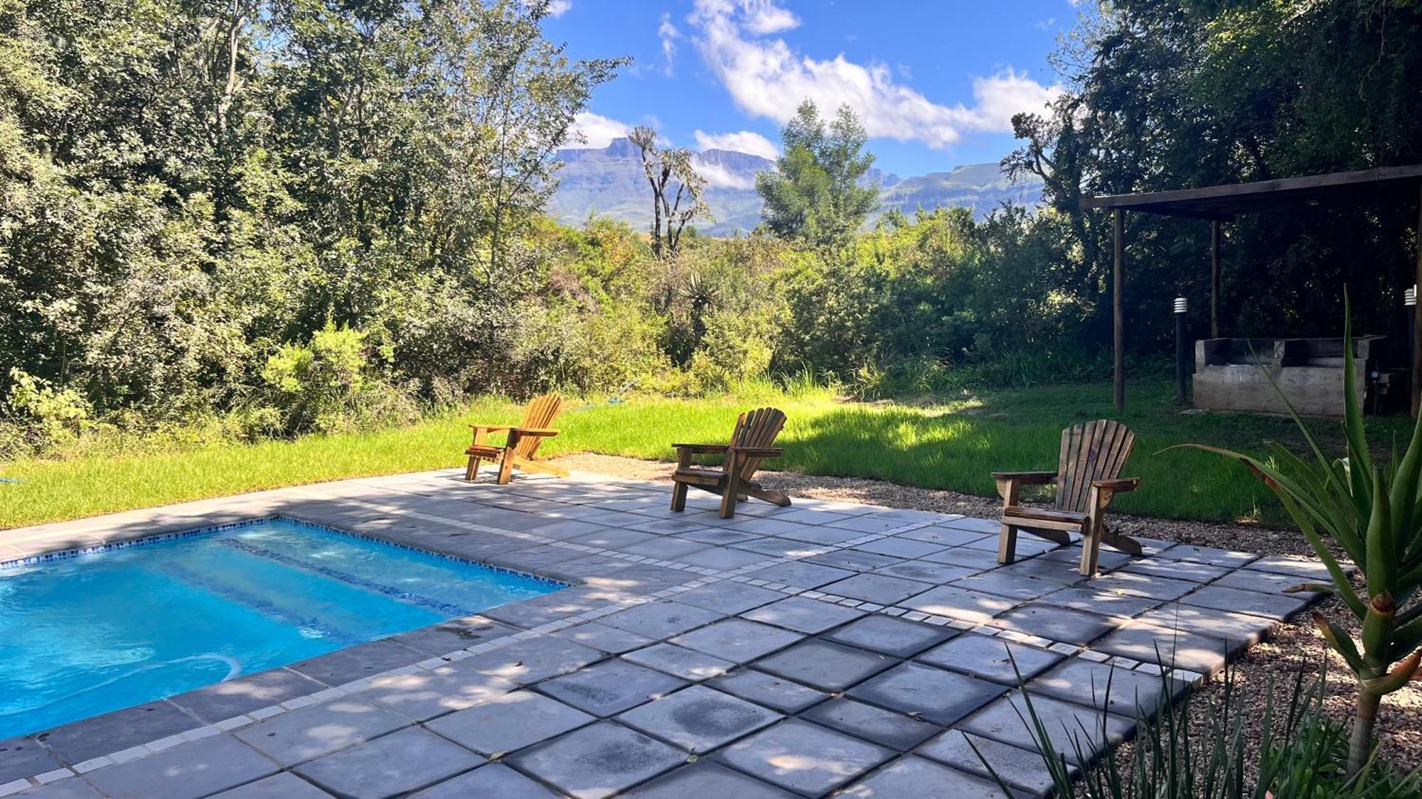 Drakensberg Inkosana Lodge Champagne Valley エクステリア 写真