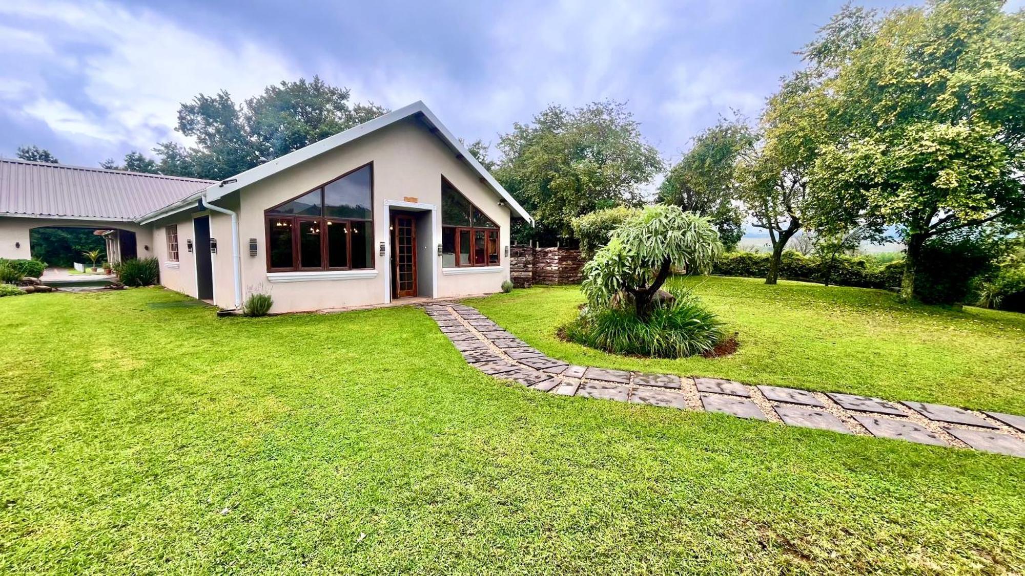 Drakensberg Inkosana Lodge Champagne Valley エクステリア 写真